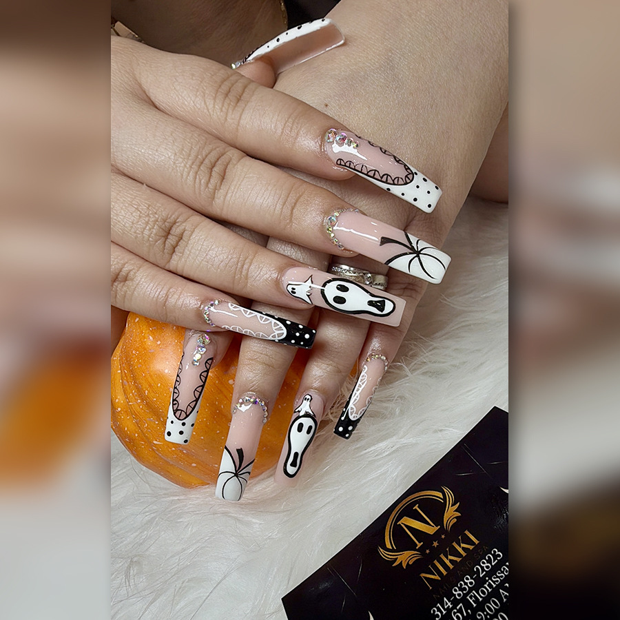Nikki Nails and Spa